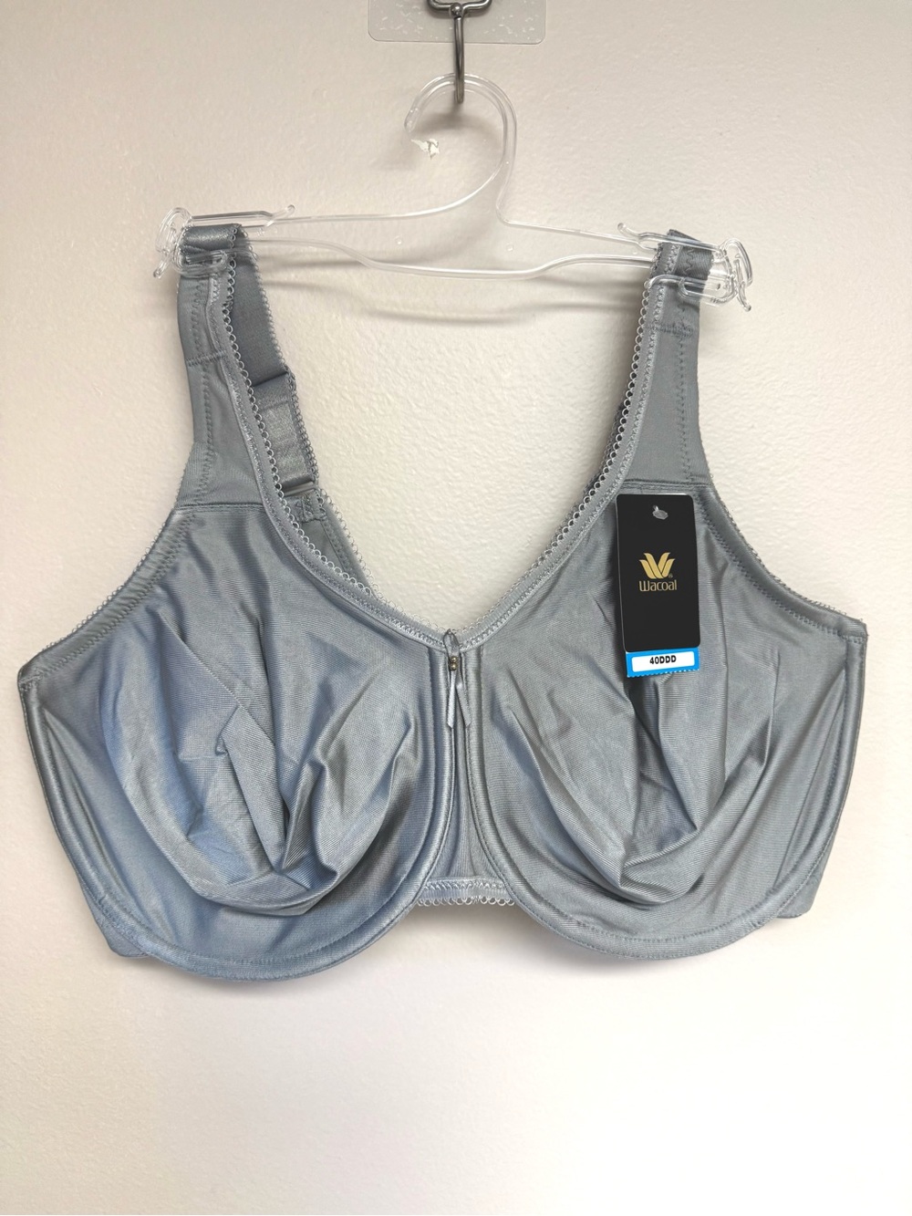 NWT, Wacoal Basic Beauty Full Figure Seamless Underwire Bra, 40DDD, Grey